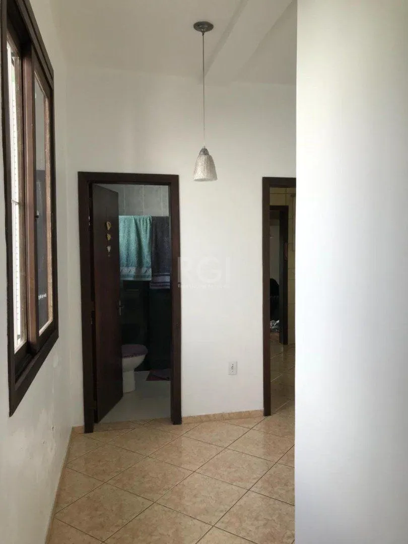 Imagem Casa residencial/comercial, com 350m² privativos, 4 quartos, 5 vagas de garagem - Bairro Tristeza