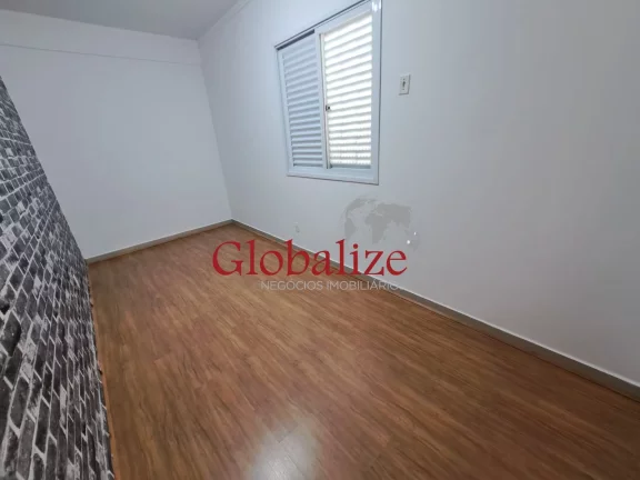 Imagem Casa Sobreposta Baixa à Venda com 3 quartos, 2 vagas, piscina, churrasqueira por R$1.150.000,00 no Boqueirão em Santos