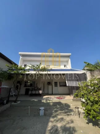 Foto do imóvel Charmosa Casa à Venda no Vista Verde – Um Verdadeiro Espetáculo! Você acaba de encontrar o seu novo lar! em Rua Luiz Barone