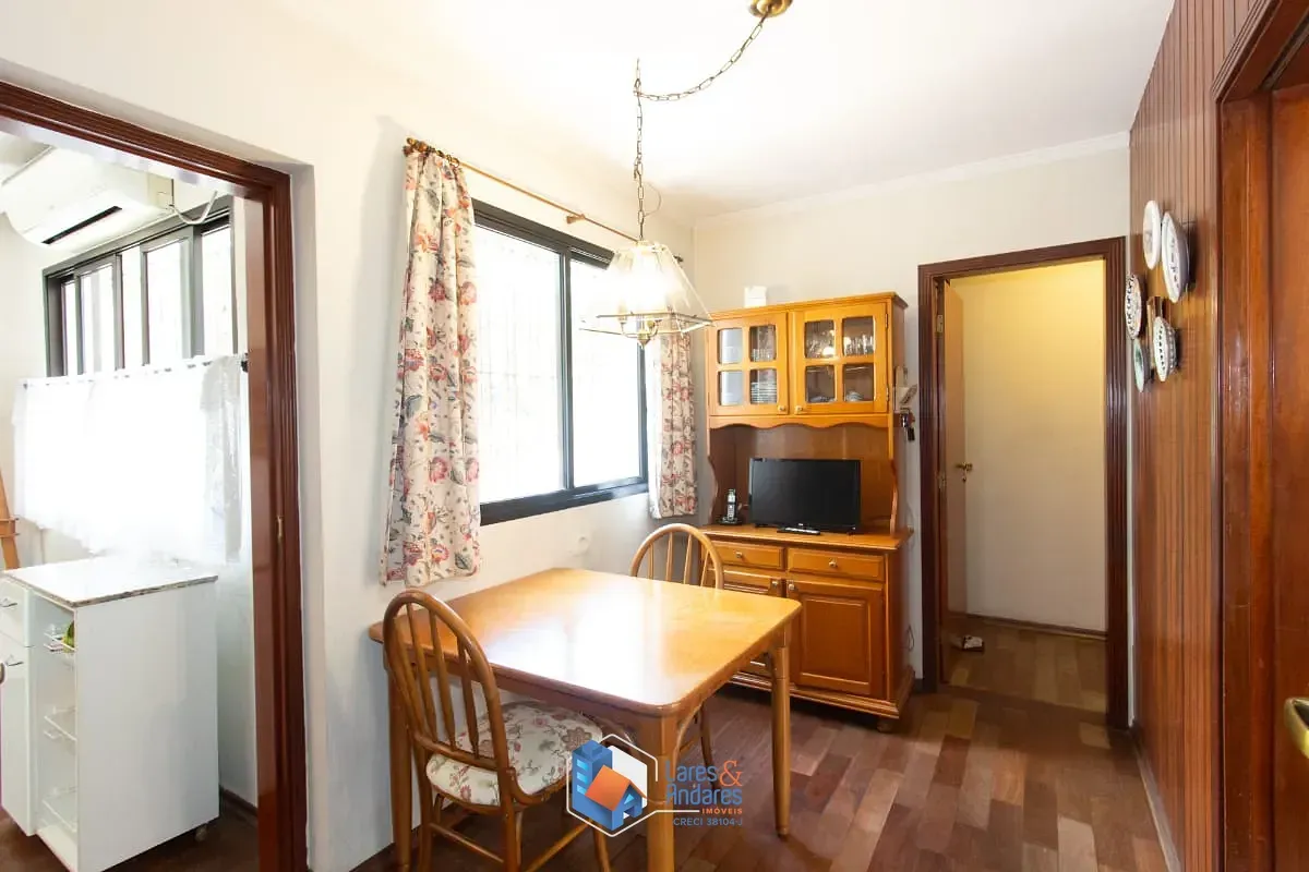 Imagem Casa para venda em Brooklin com 4 quartos, sendo 2 suítes, 493m²