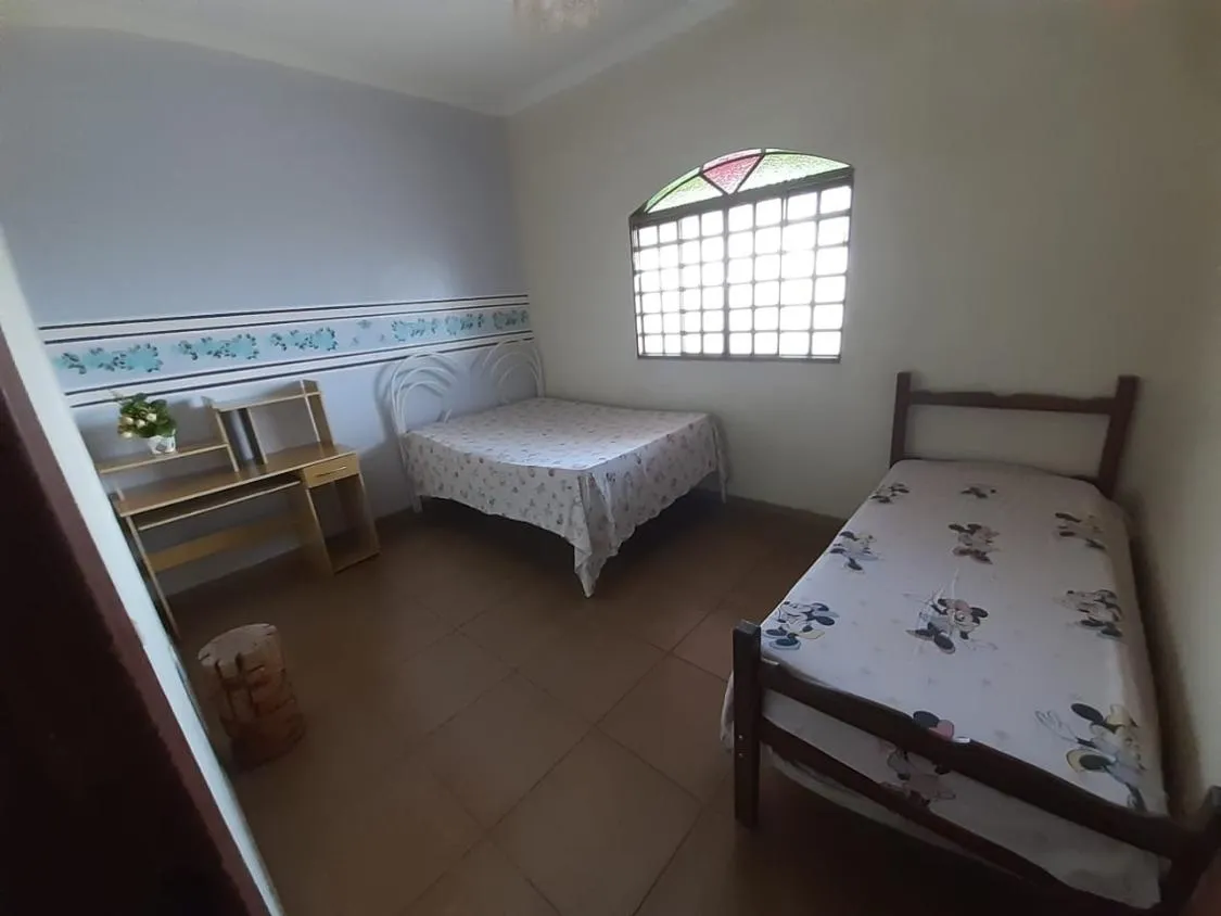 Imagem Vendo Lindíssimo Sítio em Itatiaiuçu/MG com 2 hectares (20.000 m²) de área