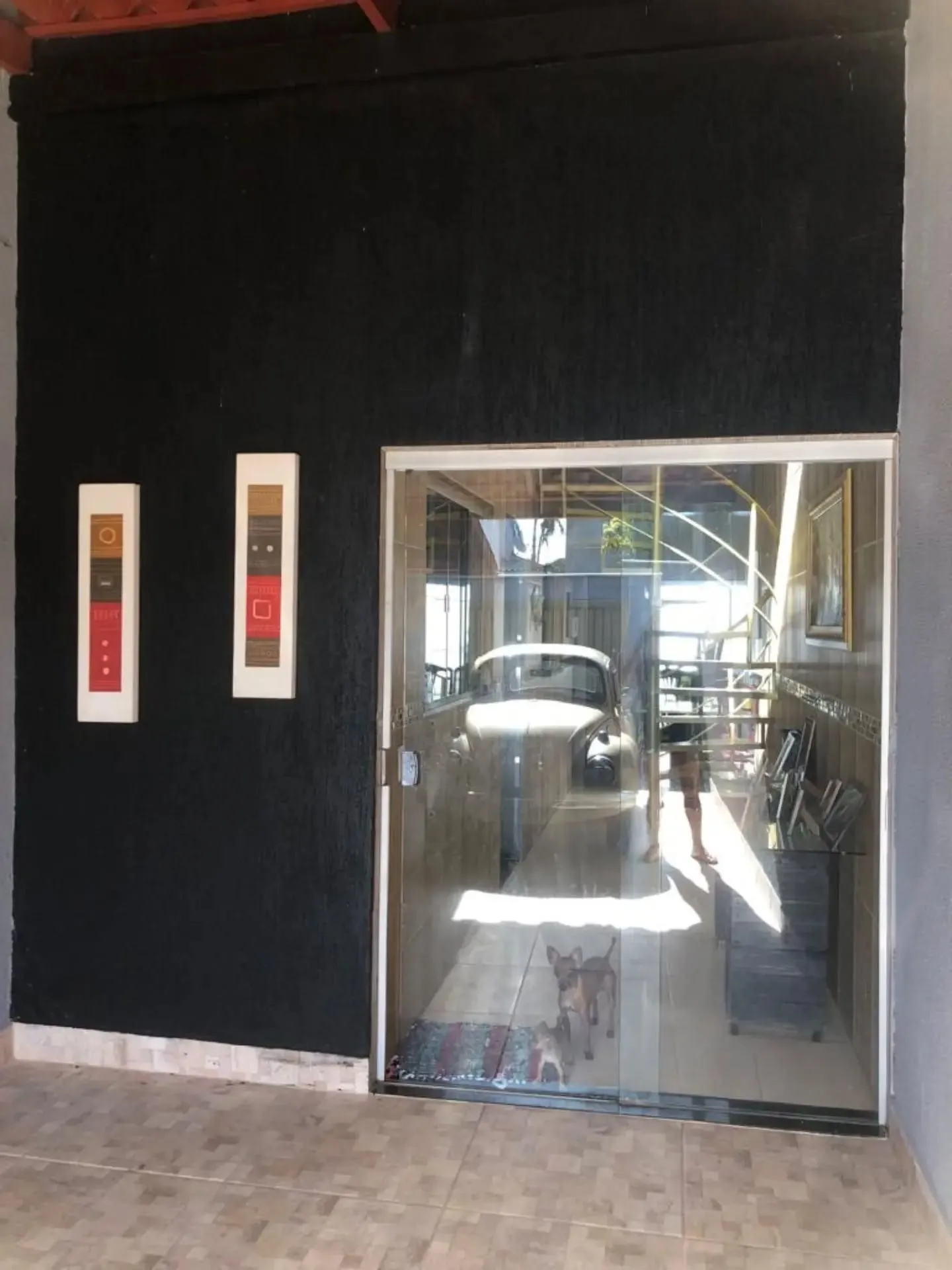 Imagem Casa 4/4 Sendo 1 Suite No Parque Trindade
