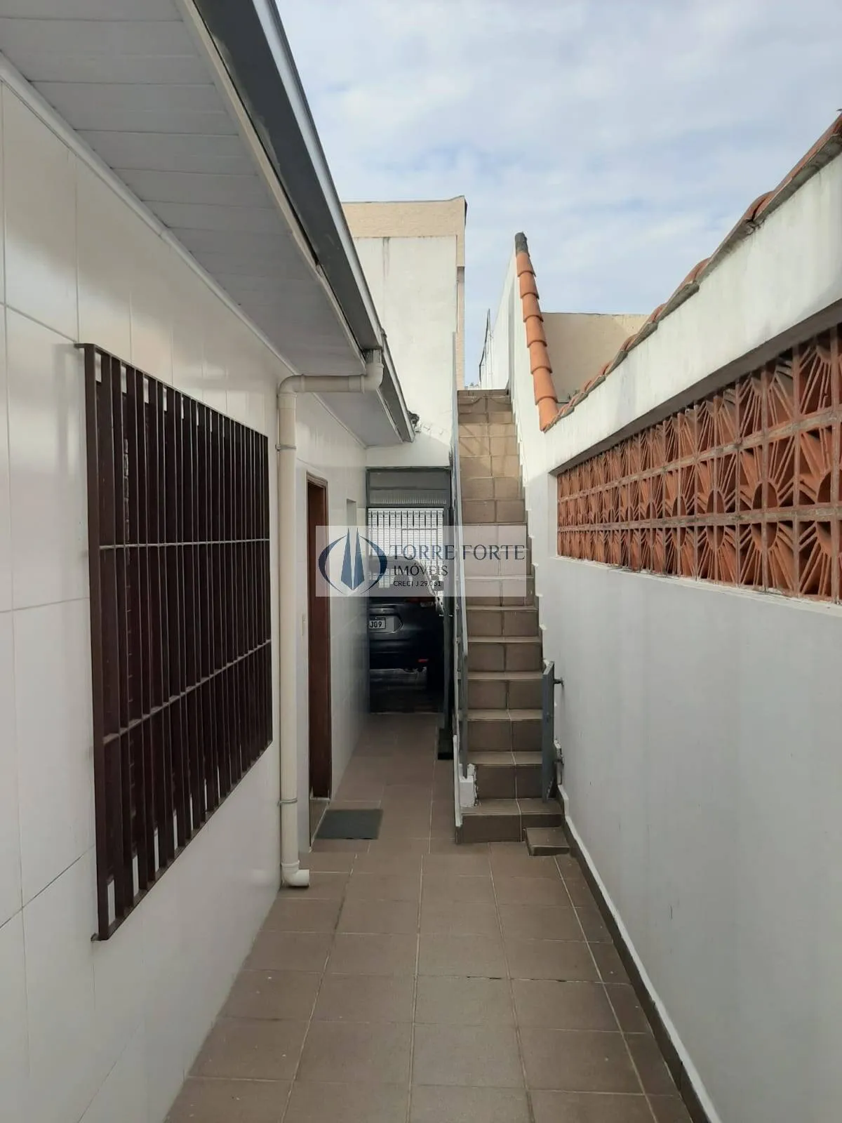 Imagem Casa com 4 dormitórios 3 vagas na Vila California