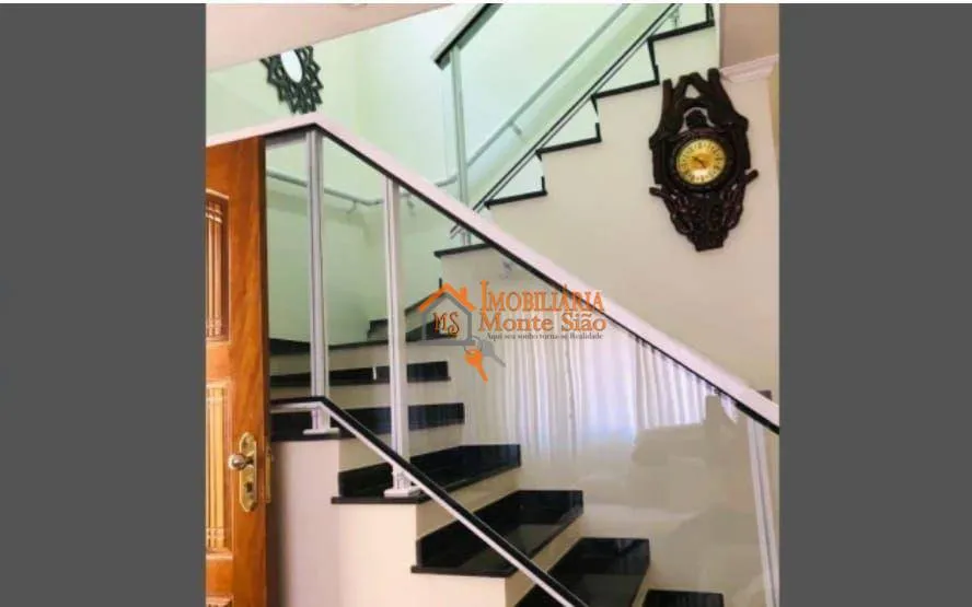 Imagem Sobrado com 4 dormitórios à venda, 190 m² por R$ 900.000,00 - Vila Rosália - Guarulhos/SP