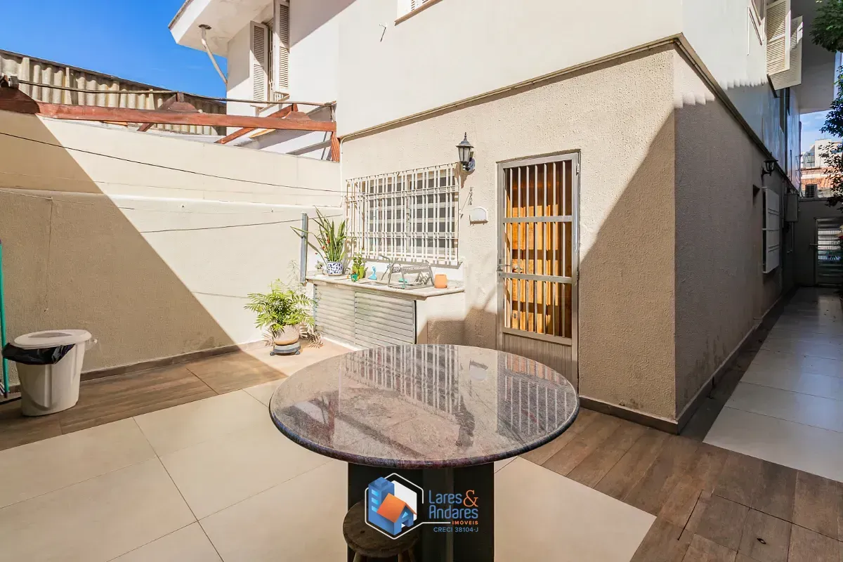 Imagem Casa para venda em Vila Congonhas com 3 quartos, sendo 1 suíte, 187m²