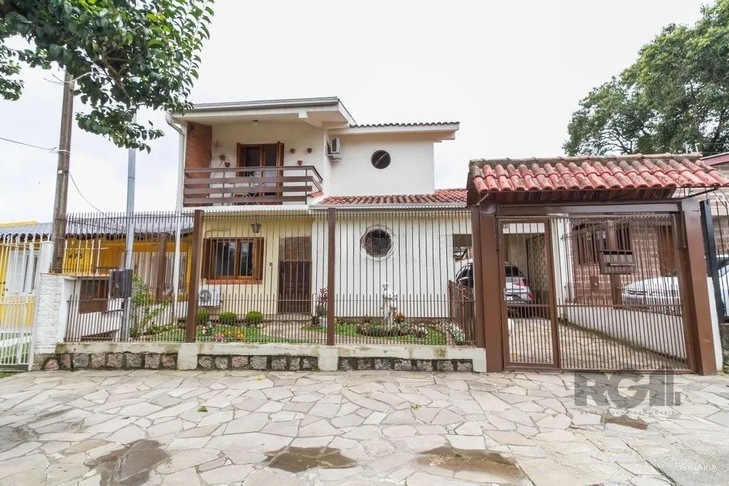 Imagem Casa 4 dormitórios no bairro Aberta dos Morros