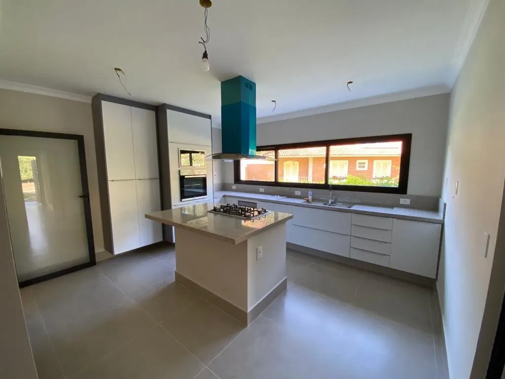 Imagem Casa 4 Suítes Lago Azul Golfe Clube Araçoiaba da Serra/SP