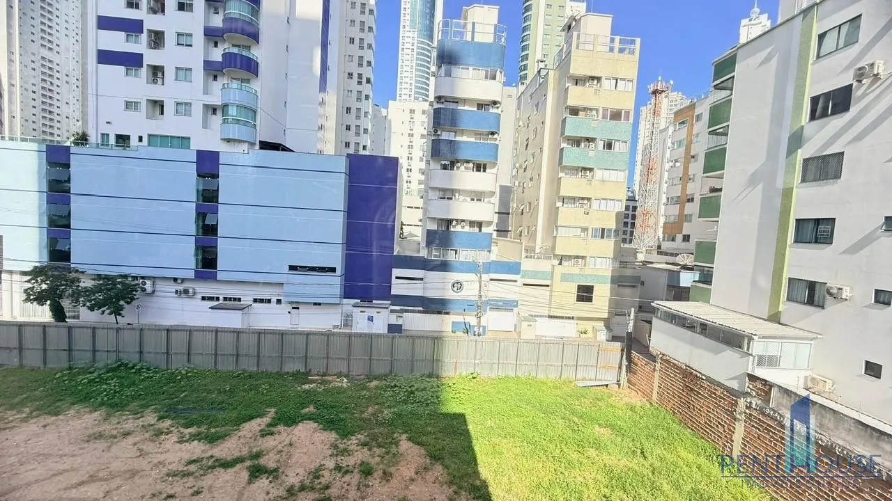 Imagem Apartamento Zona Central para Venda em Balneário Camboriú, CENTRO, 2 dormitórios, 1 suíte, 1 banheiro, 1 vaga