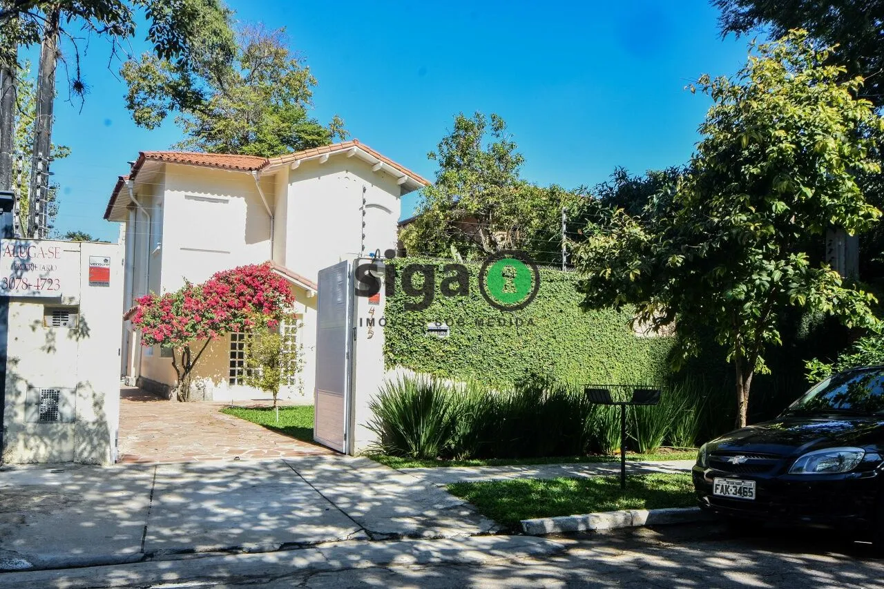 Foto do imóvel Casa Comercial para locação no Jardim Europa, com 250m², Sem Mobilia, várias salas