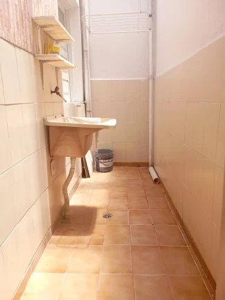 Imagem Casa na Av. Bionor Rebouças