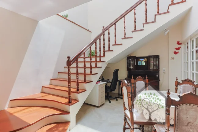 Imagem Casa com 4 quartos à venda na Trindade