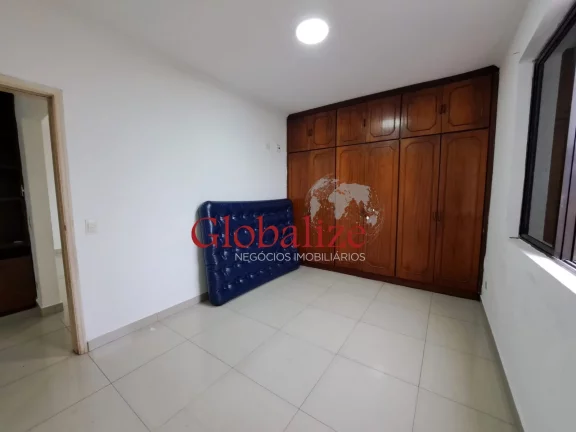 Imagem Apartamento à venda com 77m², 2 quartos, 1 suite, elevador e vaga por R$430.000,00 em Santos