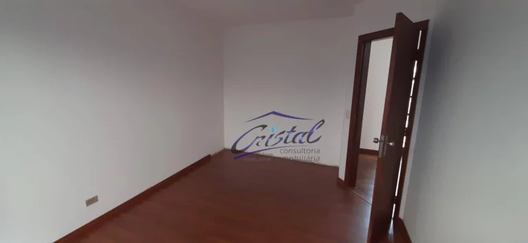 Imagem Ótima casa em frente Shopping Da Granja