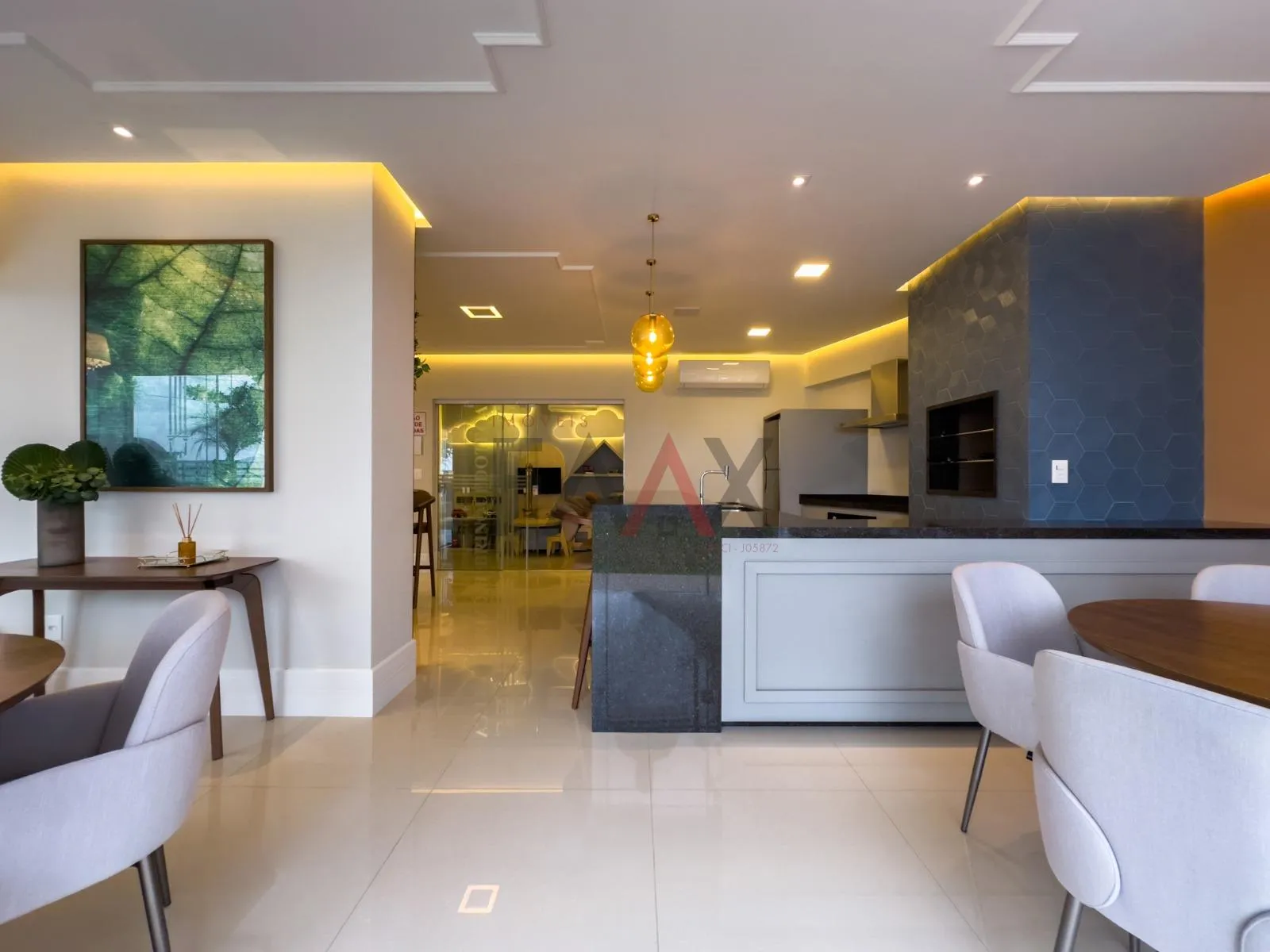 Imagem Château de Florence Apartamentos à Beira-Mar em Itapema - Conforto e Elegância