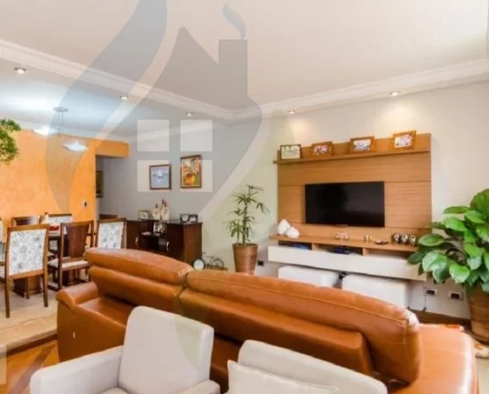 Imagem Sobrado de 4 suítes, 6 banheiro e 4 vagas, com 240m², em Jardim do Mar, São Bernardo do Campo