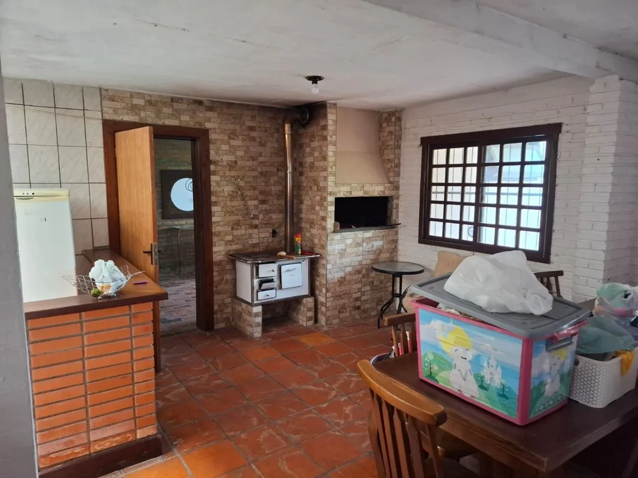 Imagem Casa com Excelente Localização - Próxima à Avenida Edgar Pires de Castro.
