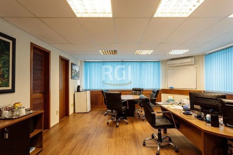 Imagem IMÓVEL PRÉDIO COMERCIAL - ÁREA TOTAL DE 1.025 m²