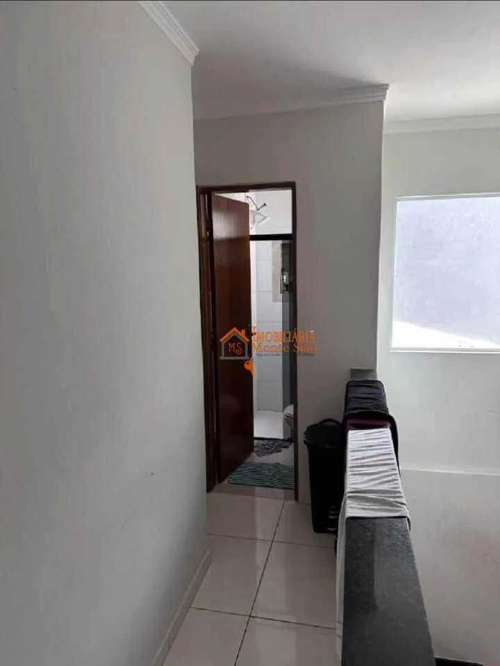 Imagem Sobrado com 3 dormitórios à venda, 200 m² por R$ 630.000,00 - Bonsucesso - Guarulhos/SP