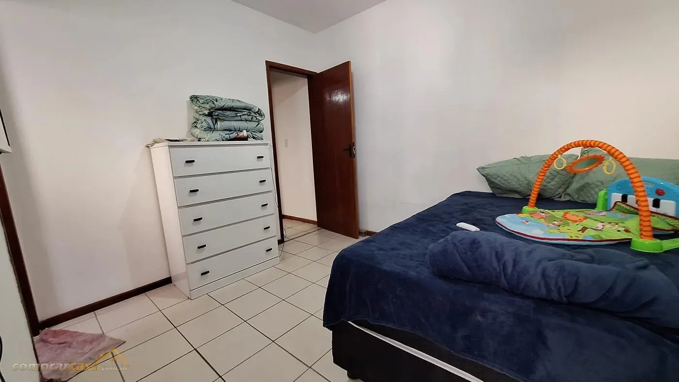 Imagem Casa em Condomínio para Venda em Cabo Frio / RJ no bairro Palmeiras