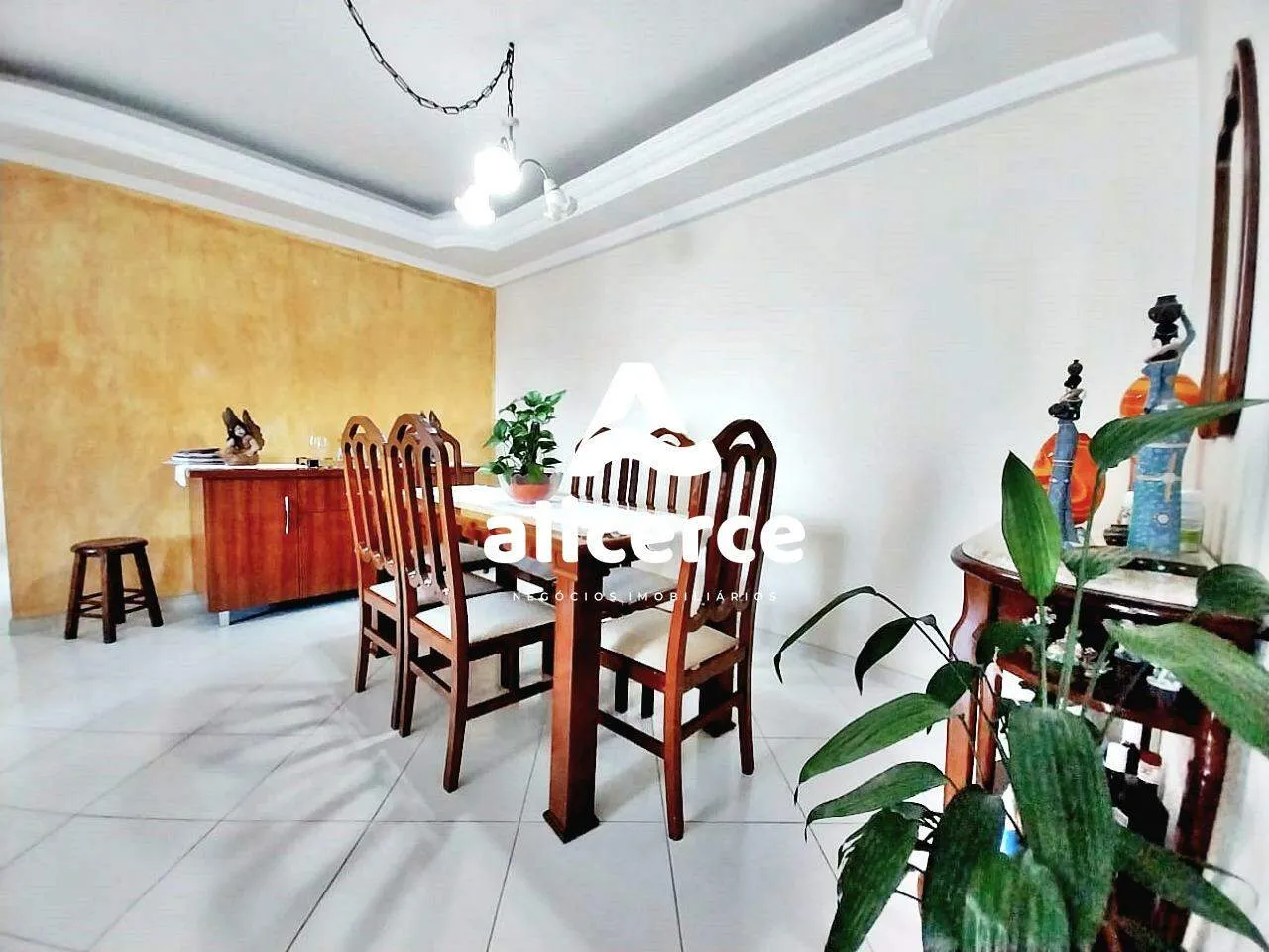 Imagem Aconchegante apartamento com 3 dormitórios e móveis planejados - Campinas, São José/SC