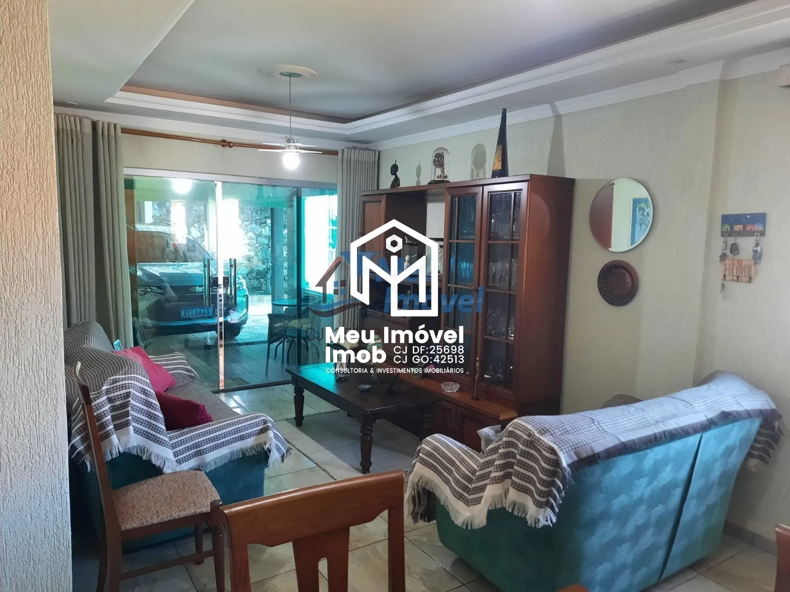 Imagem Casa 3 Quartos 1 Suíte 2 Vagas 900m² Valparaíso/GO