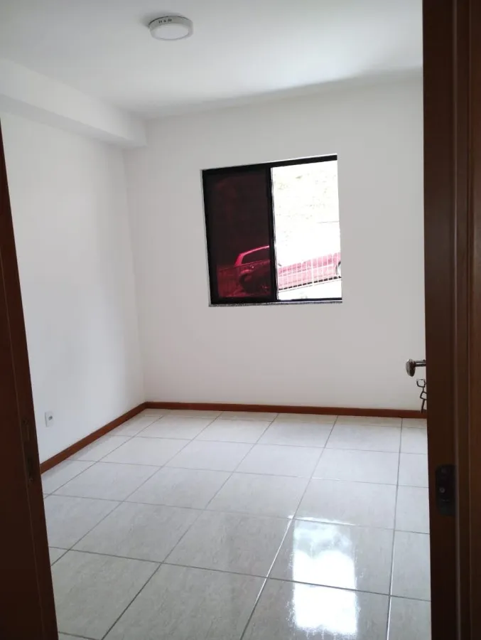 Imagem Apartamento para Venda em Petrópolis / RJ no bairro Quitandinha