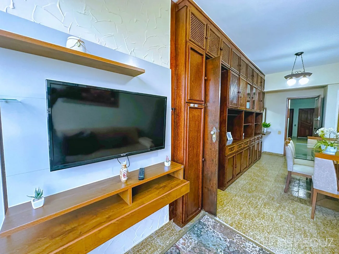 Imagem Imóveis à venda em Guarapari Praia do Morro, Apartamento com 2 Quartos + DCE e Suite