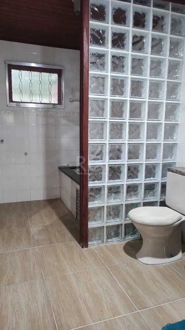Imagem Sito à venda no Lami, com casa com quartos, 1 banheiro e piscina