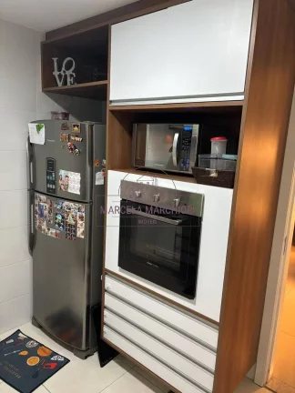 Imagem Descubra o Luxo de um Apartamento de 3 Quartos em um Condomínio Clube: Seu