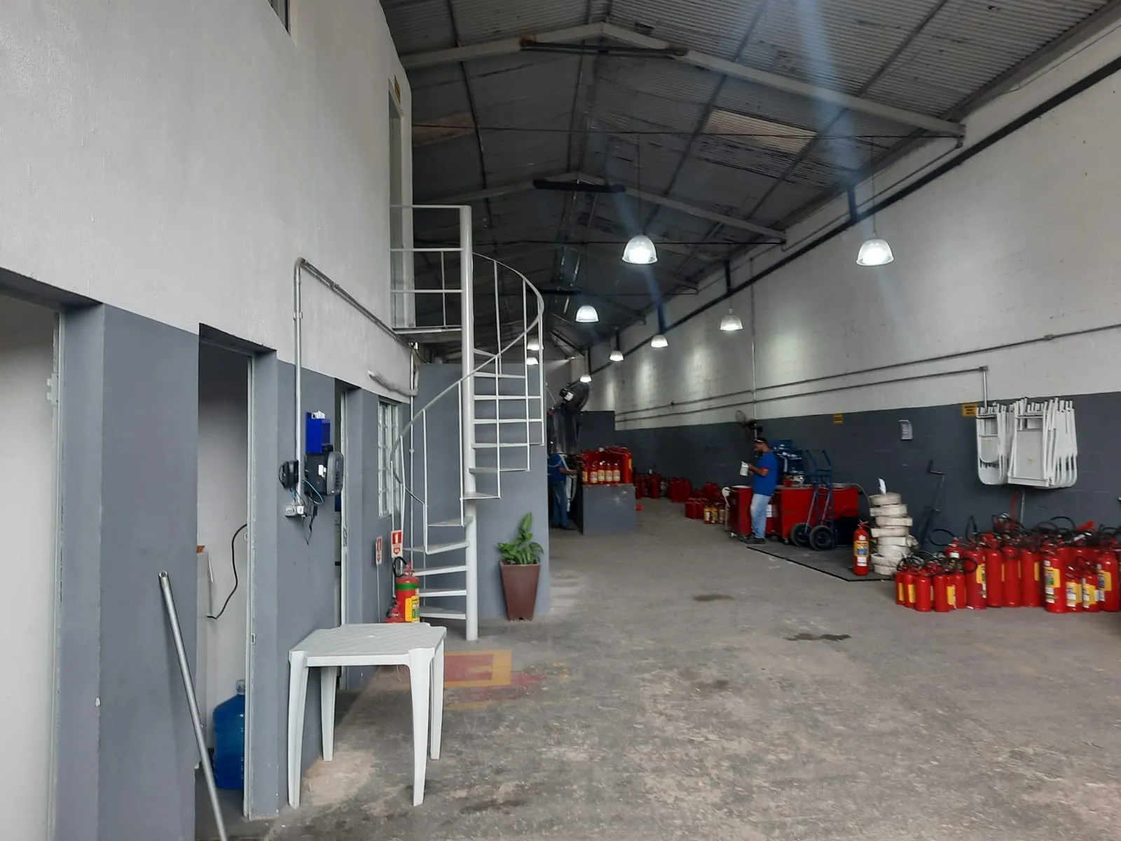 Imagem OPORTUNIDADE LINDO GALPÃO NOVO DE 450M²!!!