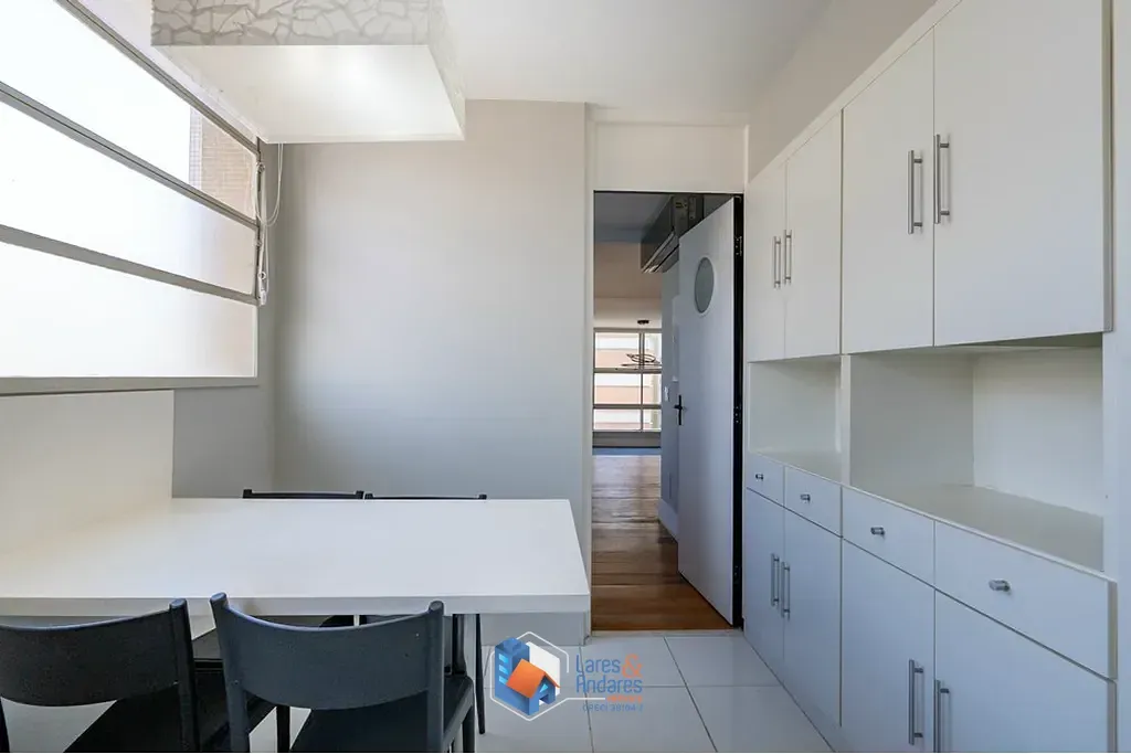 Imagem Apartamento à venda 3 Quartos 2 Suites 3 Vagas 241M² Cerqueira César São Paulo - SP