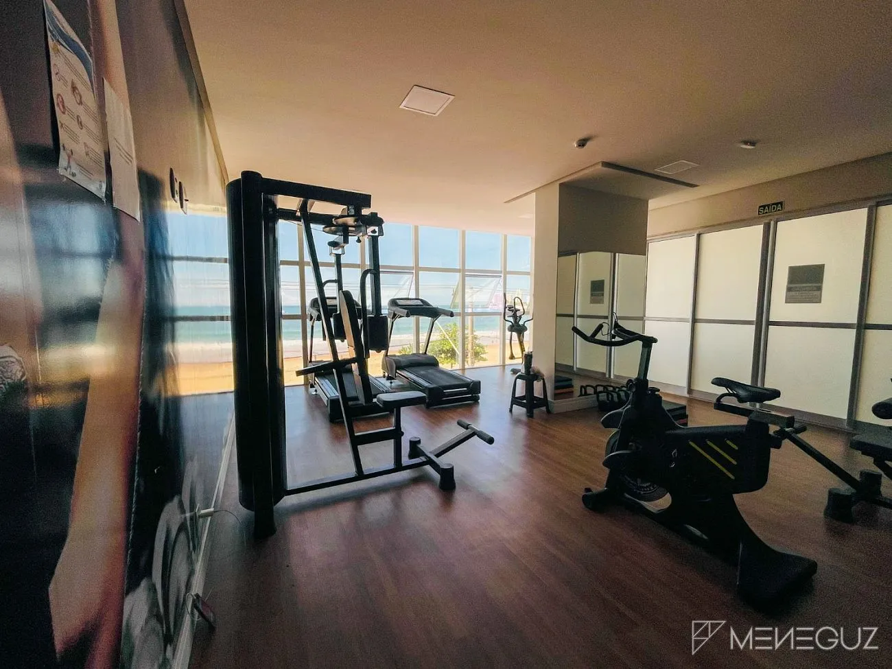 Imagem Apartamento Finamente Mobiliado Frente mar na Praia do Morro - Alto Padrão e Lazer Completo!