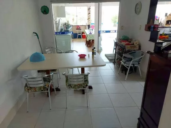Imagem SOBRADO LADO PRAIA COM 6 SUITES PERTINHO DA PRAIA COM PISCINA