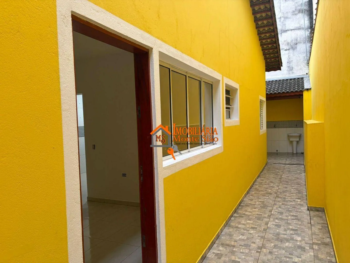 Imagem Casa com 3 dormitórios à venda, 135 m² por R$ 580.000,00 - Cumbica - Guarulhos/SP