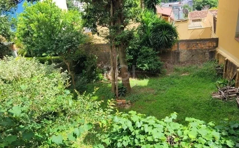 Imagem Casa Residencial ou comercial. Com 205 m² de área útil, 3 dormitórios