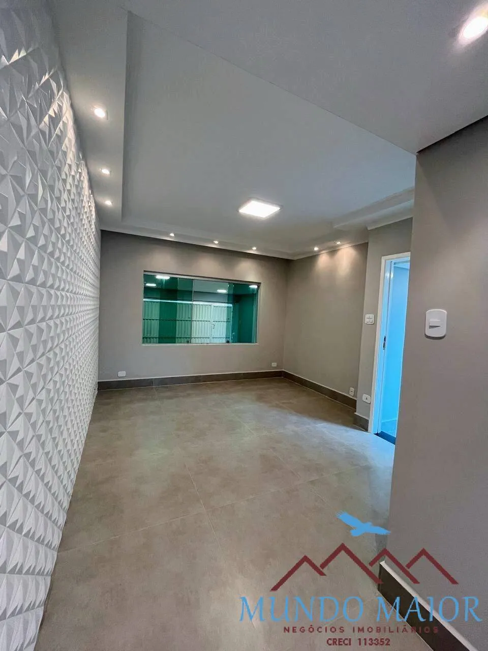 Imagem Sobrado novo 180m2 - 3 dormitorios e 2 vagas e 1 suite - R$ 750.000.00