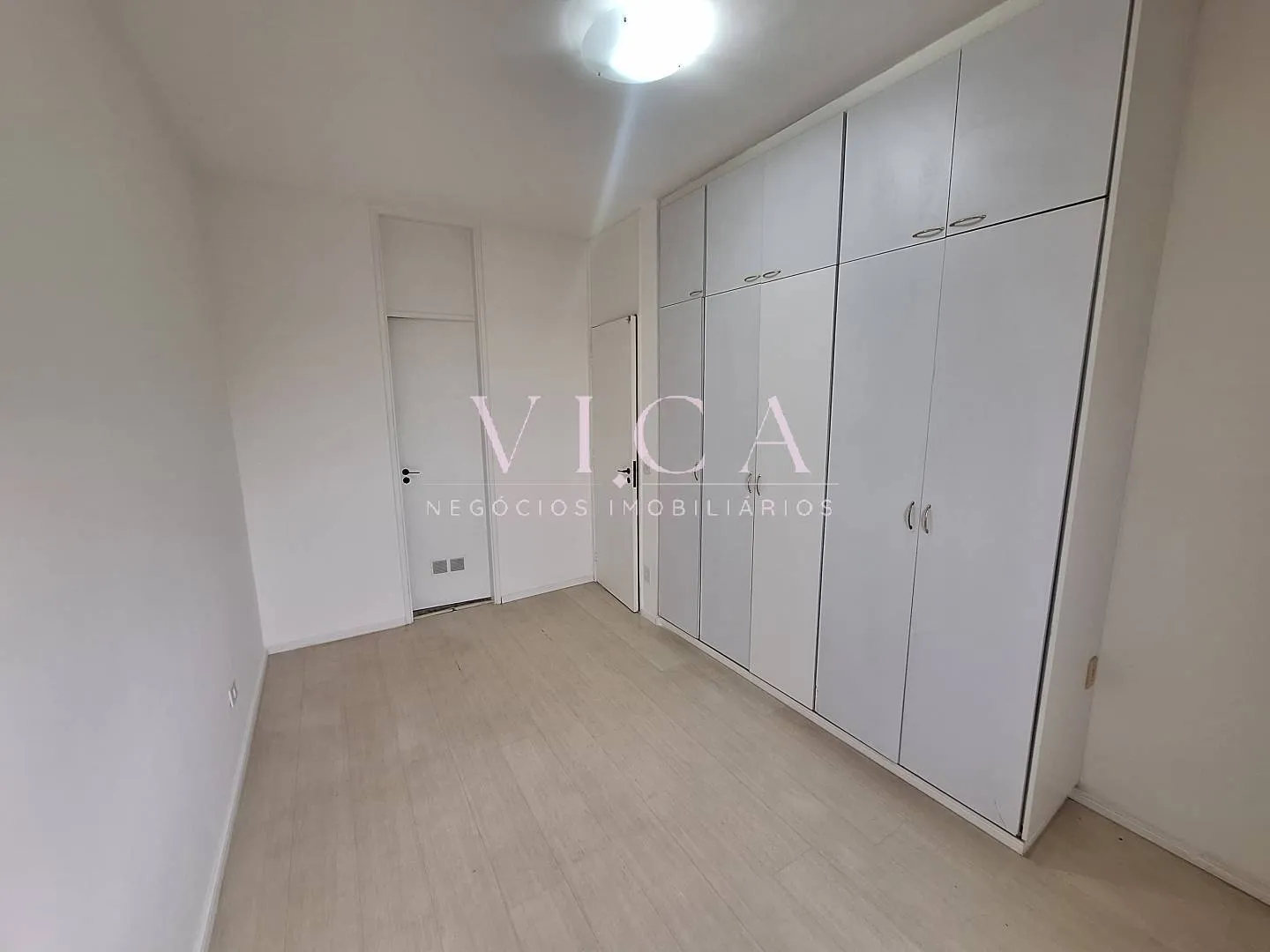 Imagem Apartamento de 75 m², 2 dormitórios locação por R$ 4.600,00 - Alphaville/SP