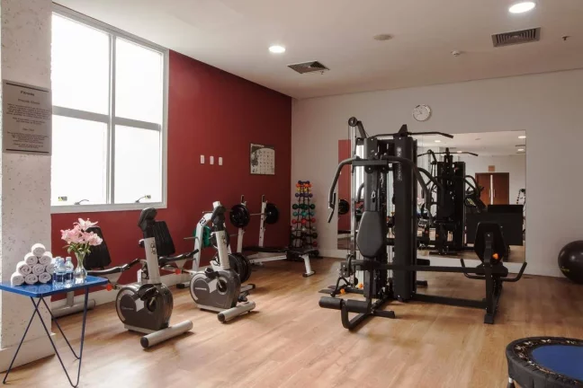 Imagem Flat disponível para venda no Comfort Suites Alphaville, com 50m², 1 dormitório e 1 vaga de garagem