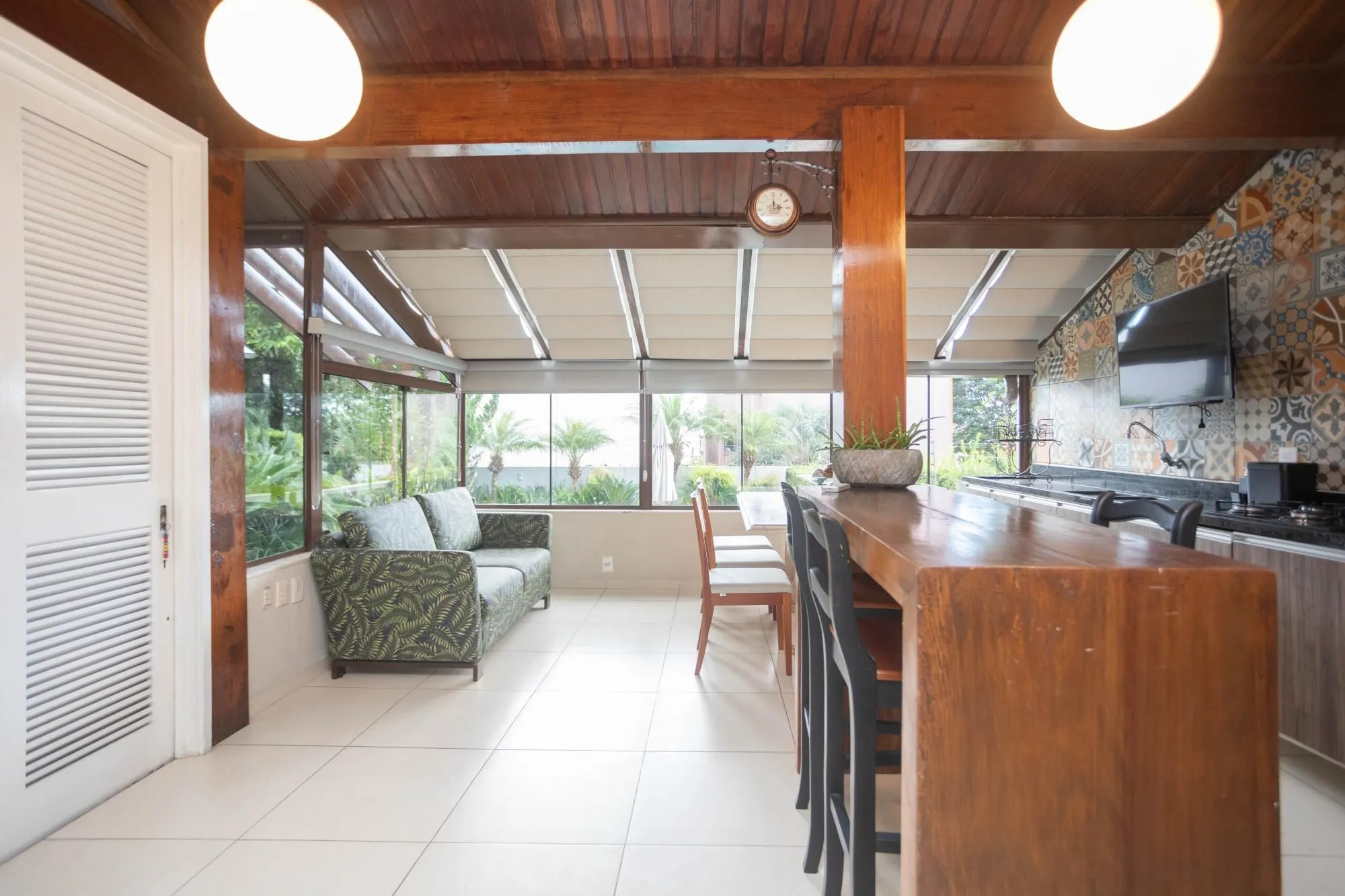 Imagem Casa com piscina no Chácara das Pedras