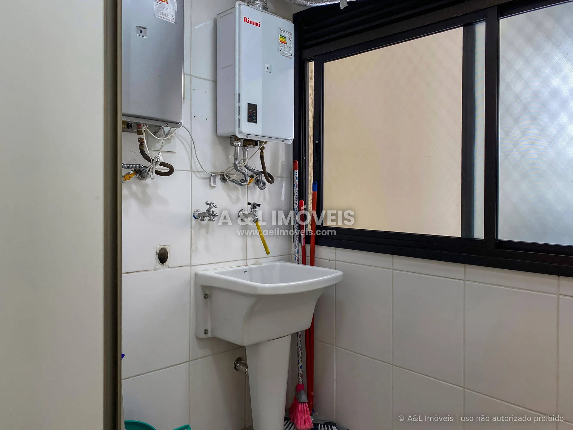 Imagem Cobertura Duplex Capivari | 294 m², Lareira, 3 Suítes, Mobiliada