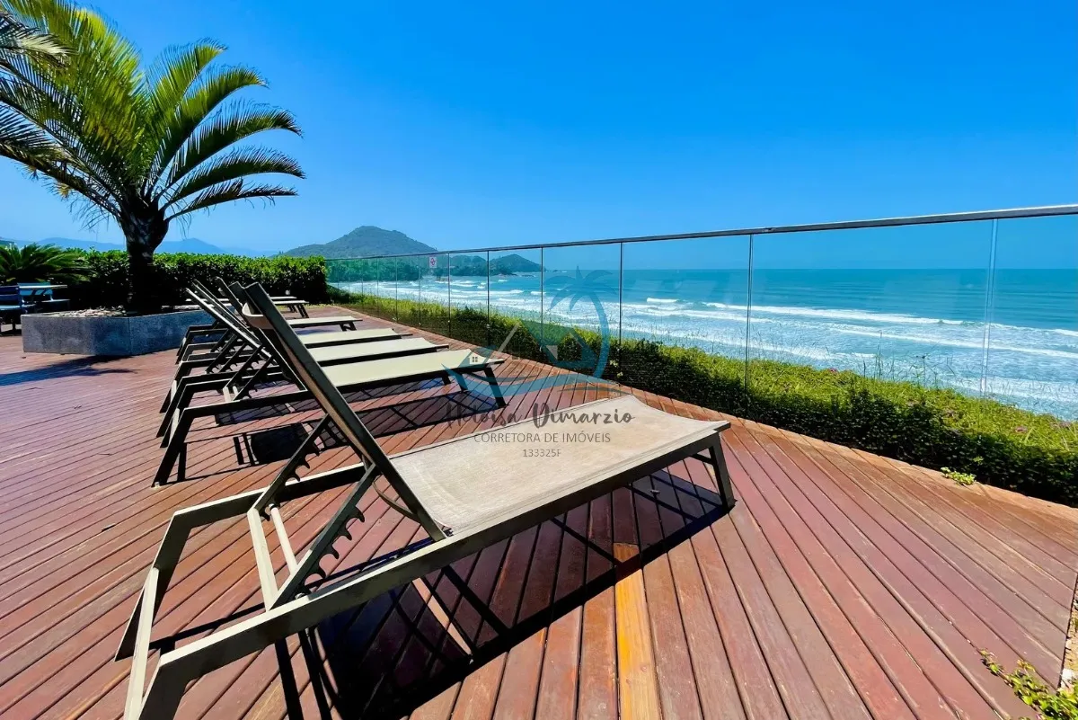 Imagem Apartamento de alto padrão com 3 suítes a venda/permuta na orla da Praia Grande em Ubatuba.