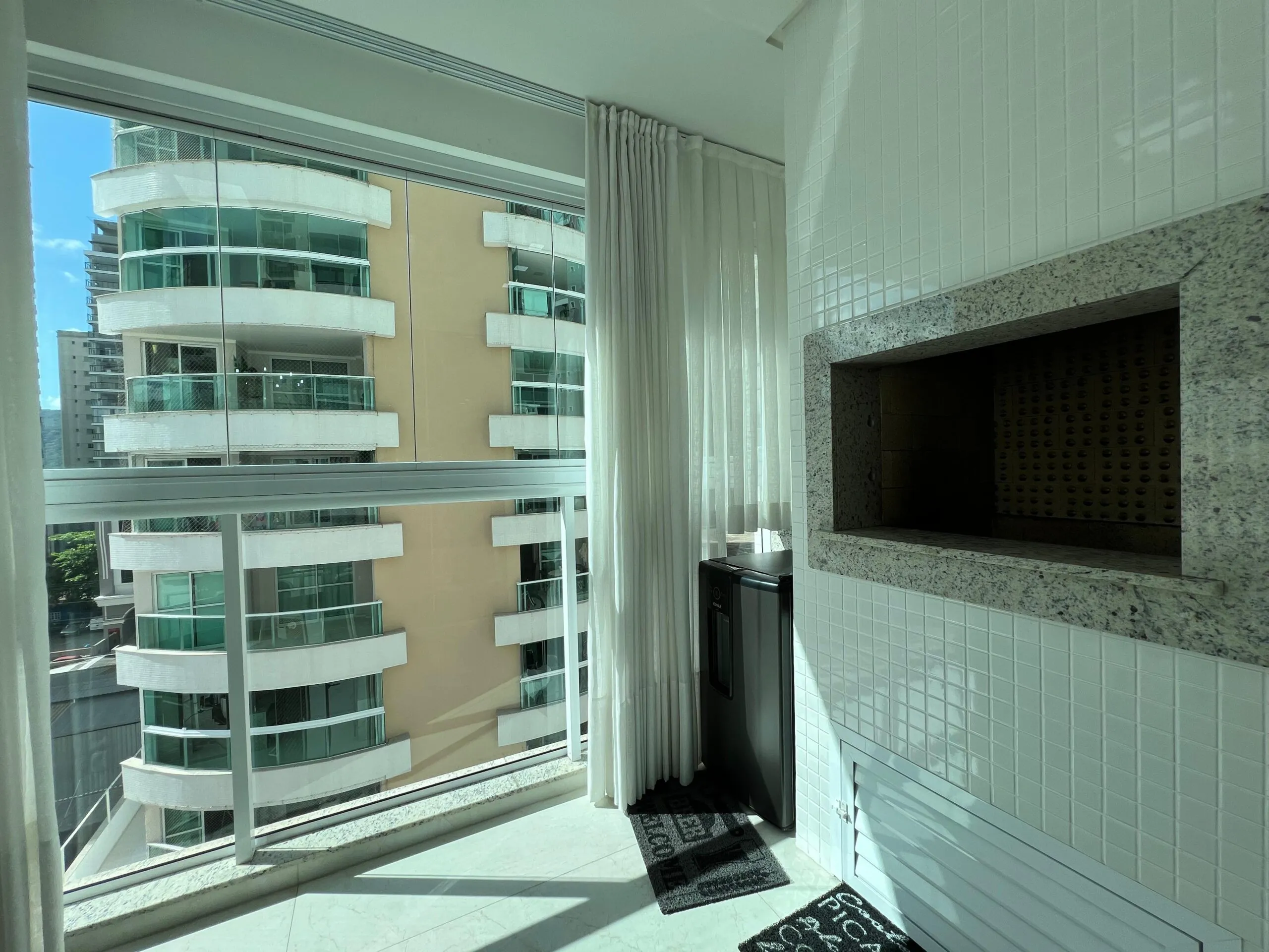 Imagem Apartamento à venda com 107.3m2 por R$ 1.850.000,00