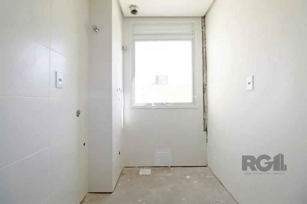 Imagem Apartamento 3 dorms à venda Rua Roque Calage, Passo da Areia - Porto Alegre