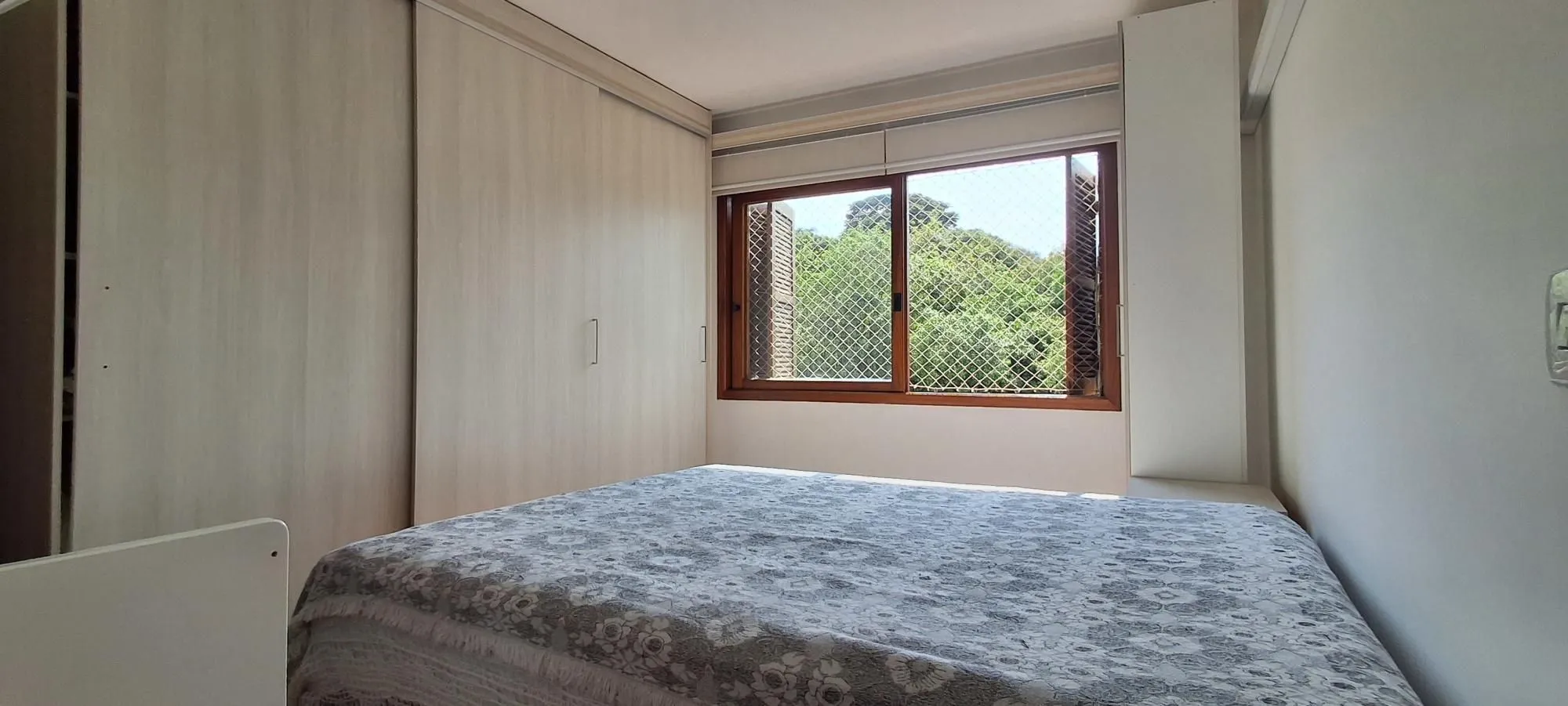 Imagem Apartamento com 03 quartos e 01 vaga escriturada no Bairro Tristeza