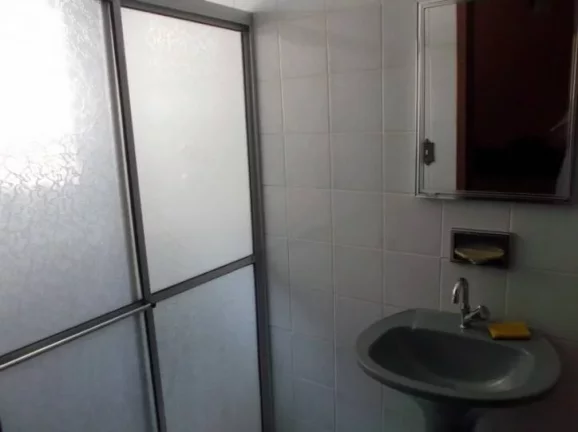 Imagem casa lado praia- tres dormitorios