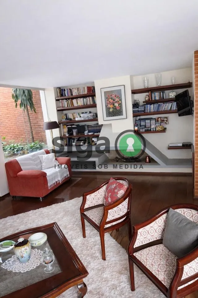 Imagem Casa no Brooklin com 3 quartos\2 suites\460acmts