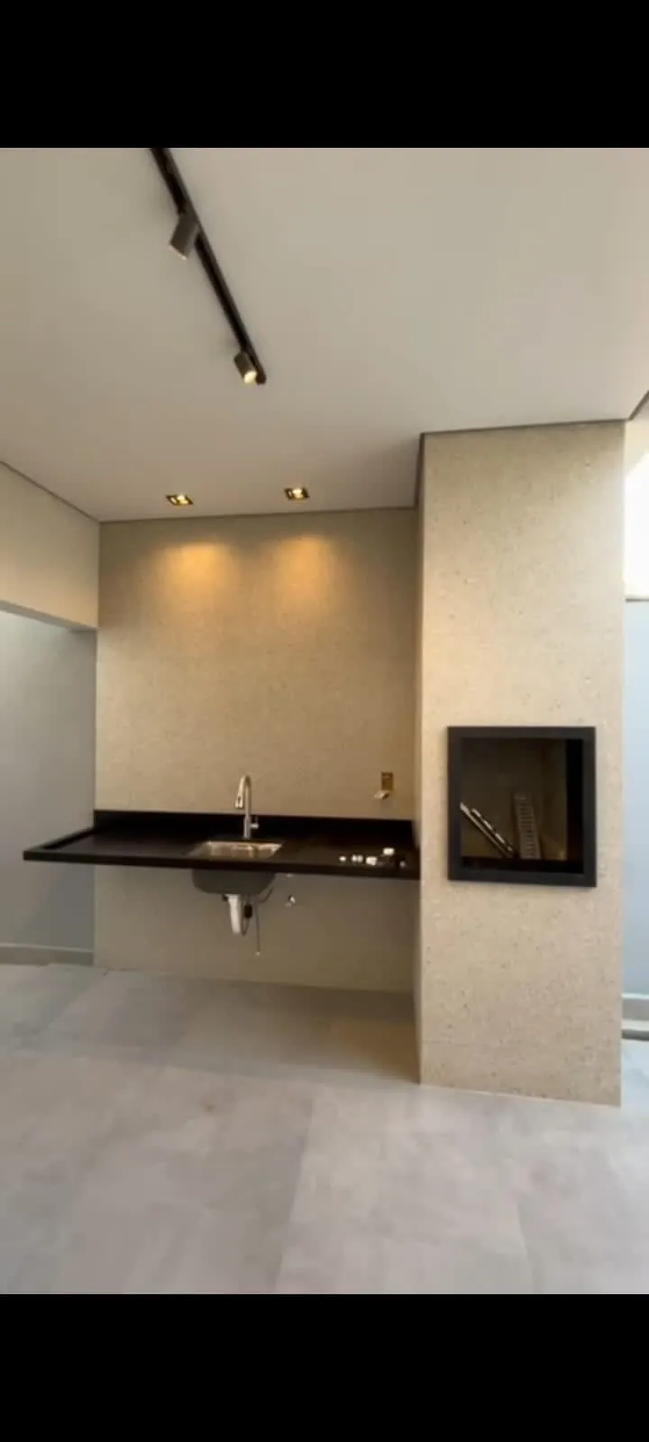 Imagem Linda Casa 2 dormitórios à Venda no Residencial Reserva Ipanema: Conforto e Praticidade