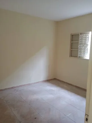 Imagem Aconchegante Casa com 1 vaga para locação no Bairro São Rafael