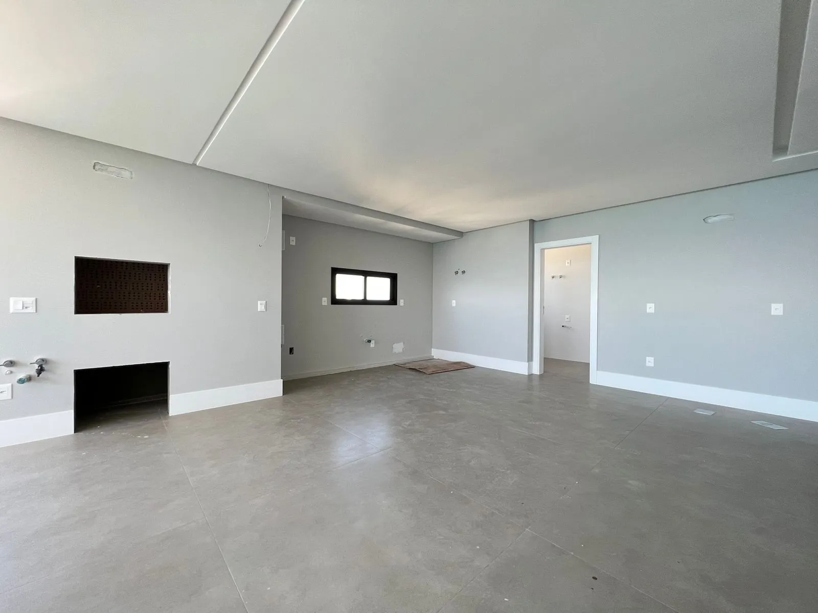 Imagem Apartamento com vista para o mar à venda com 200m2 por R$ 6.690.000,00