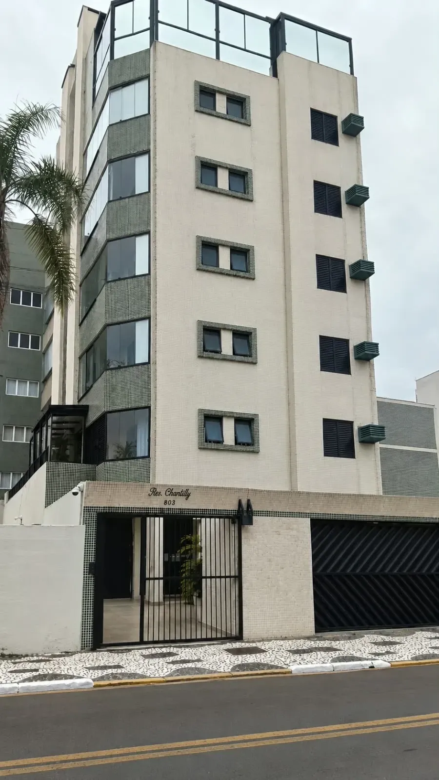 Foto do imóvel Apartamento com 2 Quartos à Venda, 52 m² em R. Pres. Kennedy, 303 - Matinhos, Matinhos - PR